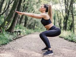 Video 5 Exercices Faciles Pour Les Fessiers A Faire A La Fessiers Exercices Faciles Muscler Fessier Rapidement