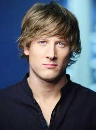 Jonas Rohrmann bei Schauspieler heißt er Robert Ritter