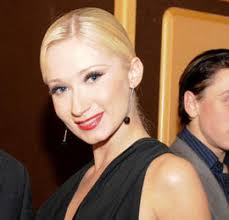 We did not find results for: Karina Sarkissova Returns To Stage