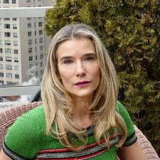 Gwen Riechmann (@Miracle2B1)