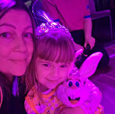 Can anyone recommend a mobile vehicle electrician that could help with my  towing electrics, preferably this week? Thanks 😊