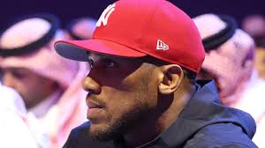 Anthony Joshua: Heavyweight boxer to undergo elbow surgery before return -  BBC Sport