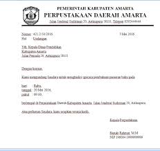 Namun jika anda masih bingung misalnya pada saat menyusun redaksinya, maka anda bisa menggunakan salah satu contoh surat dinas di atas dengan hanya. Contoh Surat Undangan Resmi Yang Benar Dan Berbahasa Baku Sesuai Eyd Operator Sekolah