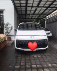 Image result for Creamy White Pearl 2025 Staria