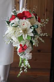 Majestueux Bouquet Mariage Cascade Orchidee Rouge Ou Bordeaux Bouquet De Fleurs Pour La Marie Bouquet Mariee Tombant Bouquet De Mariage Bouquet Mariee Orchidee