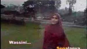 Lirik dan chord lagu 'lelaki cadangan' milik t2 ( tangkapan layar youtube nagaswara official video | indonesian music channel). Chords For Waheeda Wassini