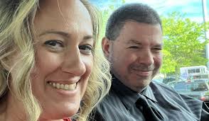 Andrea Lytle and Robbie Newborn's Wedding Website