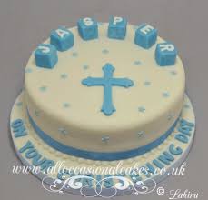 Decorate these sweet little cakes with licorice, gumdrops, and other candies to look like drums for holiday parties. Bristol Christening And Baby Shower Cake Makers
