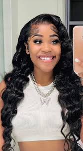 Lyn ki se non tiktokè sa a D'après uncle kendji Ki bay 2 dyaspora randevou  nan menm hotel Lyn panse li ap gentan fini sèvi ak youn pou li ale jwenn lòt