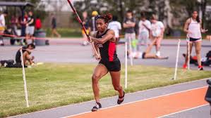 Redbirds shine during split-meet weekend