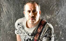 Последние твиты от haluk levent (@haluklevent). Haluk Levent Verlangt Fur Werbefilm Stipdendien Fur 300 Schuler Und Studenten Boldmedya