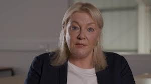 Donna Stuckey's Instagram, Twitter & Facebook