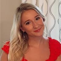 Emma Foley's Instagram, Twitter & Facebook