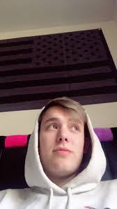 Derek Toth's Instagram, Twitter & Facebook