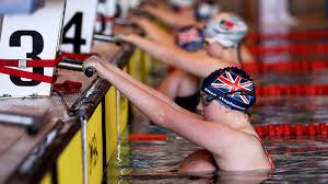 Newcastle S14 para-swimmer receives bursary - Swimming.org