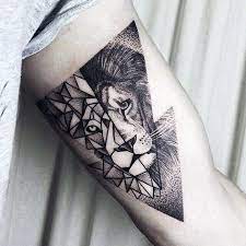 Top 57 Geometric Lion Tattoo Ideas 2021 Inspiration Guide Tatoeage Ideeen Geometrische Tatoeage Design Tatoeageonwerpen