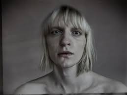 今月から英国出身の写真家"クリス・フリエル"氏のオンライン展覧会を開催しています！ Gallery  Photographsウェブサイトでは、多作家として知られるフリエル氏の膨大な作品群の中から、厳選した28点をご紹介いたします。オリジナルのインタビュー記事も併せてぜひお楽しみ  ...