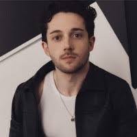 Jed Wightman's Instagram, Twitter & Facebook