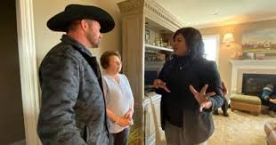 Why DeJear should tap Manilla's Dave Muhlbauer as running mate