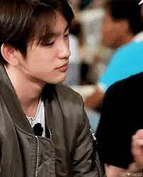 Got7's real thai (갓세븐의레알타이 or got7realthai) is a variety program that showcases 4 members: Park Jinyoung And Mark Tuan Got7 Real Thai Got7 Jinyoung Jinyoung Got7