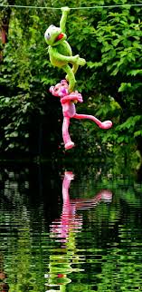 Woody lynn's mag graphics format (mps magro paint system).mai: Hd Wallpaper Water Mirroring Hang Out Plush Toys Kermit The Pink Panther Wallpaper Flare