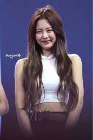 2 Jennie Pics Kimjenniepics Twitter Jennie Blackpink Blackpink Blakpink
