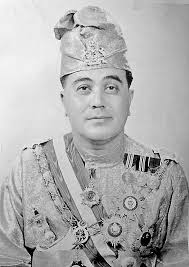 Sultan ismail petra ibni almarhum sultan yahya petra was the 28th sultan of kelantan from 30 march 1979 to 13 september 2010. Khas Yang Di Pertuan Agong Xiv Sultan Muhammad V Almarhum Sultan Yahya Petra Ibni Almarhum Sultan Ibrahim