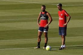 Sinon, il va falloir négocier pour que tous les matches de l'association sportive laugnacais se jouent à l'extérieur. Psg Jese Veut Retrouver L Odeur Des Terrains L Equipe