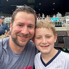 Ryan Teel's Instagram, Twitter & Facebook