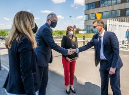 Mieszkanie na każdą kieszeń i w każdej gminie. Wicepremier Jaroslaw Gowin I Wiceminister Anna Kornecka Z Wizyta W Ryvu Therapeutics Artykuly Biotechnologia Pl Laczymy Wszystkie Strony Biobiznesu