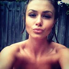 Elena Wright (@ElenaHatesYOU05)