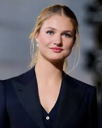 Leonor 👑 princess of Spain Asturias 🇪🇸