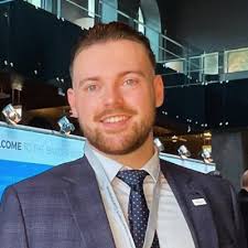 Manuel Link auf LinkedIn: Ich freue mich, dass ich meine Ausbildung als  „Betriebswirt“ hier…