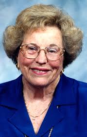 Mary Ardell's Instagram, Twitter & Facebook