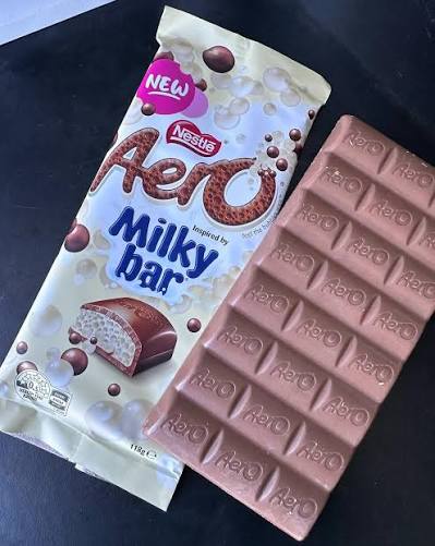 🇦🇺 Aero Milky Bar Nestlé 118g If there is a chocolate that I miss there from Brazil, it is Suflair that is from Nestlé, here in Australia there is Aero, which I