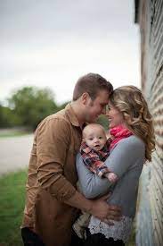 This Pin Was Discovered By Keiley Mckean Discover And Save Your Own Pins On Pinterest Family Photography Family Photos With Baby Fall Family Photos