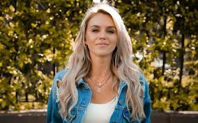 Who is Olivia Flowers? Southern Charm Season 8 newcomer was the state  basketball champion in high school