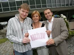 Kompletní obsazení snímku horákovi najdete zde. Lucie Benesova Jsem Svudna Maminka Ahaonline Cz