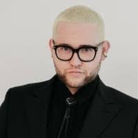 Jake Thacker's Instagram, Twitter & Facebook