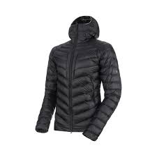 broad peak in hooded jacket men