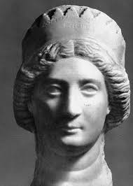 Innovative Crowns and Queens and Sorrowful Queen Māyā