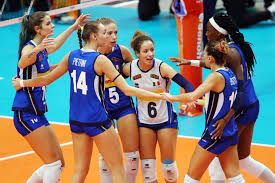 È atteso per domani l'arrivo in città della nazionale italiana femminile di pallavolo, allenata da davide mazzanti. Mondiali Volley Le Azzurre Vincono 4 Degli 8 Premi Individuali Radio Deejay Part 577282
