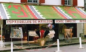 Le Magasin D Usine Des Espadrilles Prodiso A Mauleon Soule Les Magasins D Usine En France