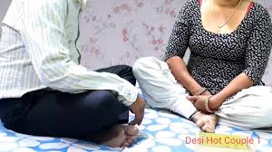 Pyasi muslim mami ne bhanje ko fasaya jaal me aur khub chudwai choot in  hindi darty talk watch online