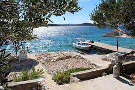 Noch im letztem jahrhundert, genauer gesagt 1999 wurde projekt verstecktes kroatien von rolan rozga gegründet. Natur Urlaub Kroatien Leben Wie Robinson Crusoe