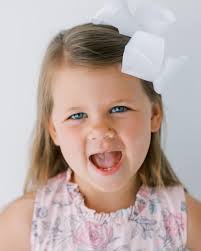 As the sweltering heat of July and August arrives, I can't help but feel  immense gratitude for my wonderful studio. It's my little haven where I can  create beautiful portraits throughout the