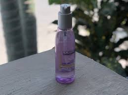 Rangkaian sampo kami memberikan jawaban untuk setiap masalah rambut, apakah itu untuk membersihkan kulit kepala berketombe atau bahkan menghilangkan rambut kekuningan setelah mengecat rambut. L Oreal Professionnel Liss Unlimited Evening Primrose Oil Review