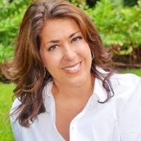 Carla Heiser's Instagram, Twitter & Facebook