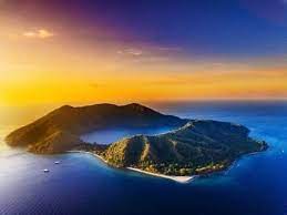 Danau berryessa adalah danau terbesar di seluruh negeri napa, california. Indonesia Go Id Uniknya Danau Asin Satonda