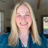 Bonnie Strouse's Instagram, Twitter & Facebook